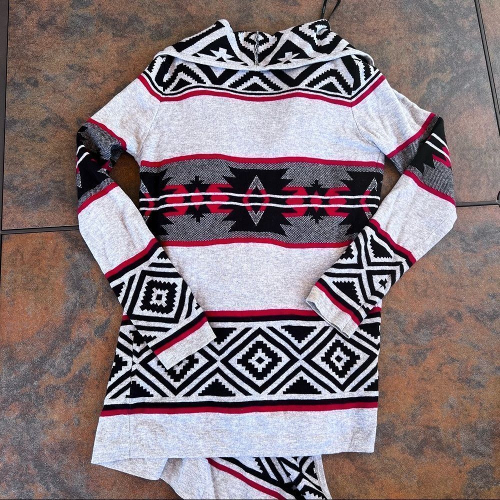 Patterned Sweater - image 4